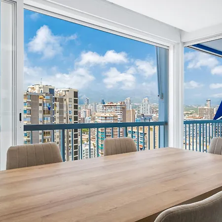 Halcon Deluxe 17-c Levante Бенидорм