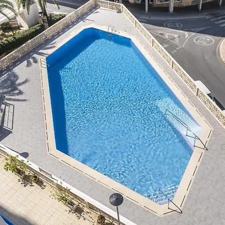 Halcon Deluxe 17-c Levante * Бенидорм