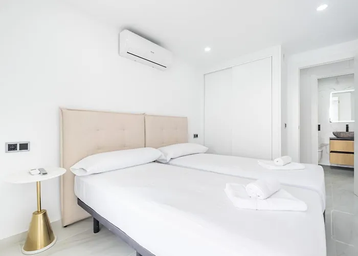 Halcon Deluxe 17-c Levante Benidorm