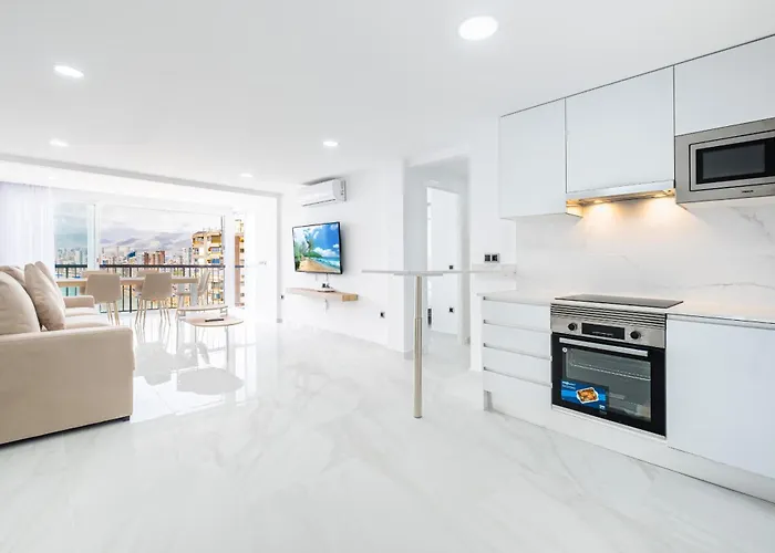 Daire Halcon Deluxe 17-c Levante